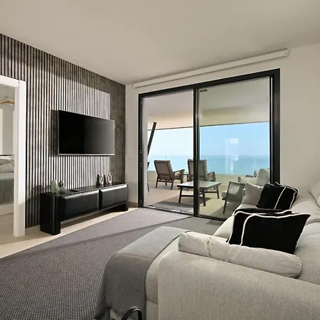 Modern - Amazing Seaview - Close To - Pool דירה פואנגירולה