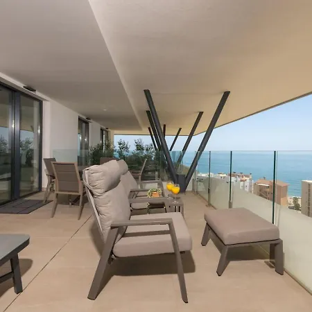 Modern - Amazing Seaview - Close To - Pool * פואנגירולה