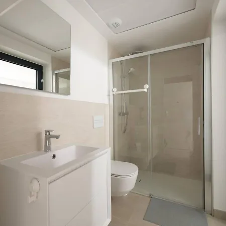 Modern - Amazing Seaview - Close To - Pool * פואנגירולה