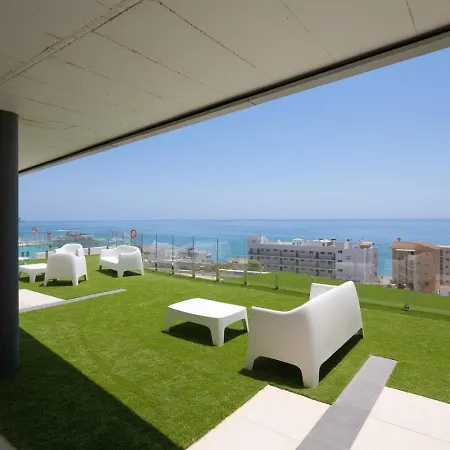 דירה Modern - Amazing Seaview - Close To - Pool פואנגירולה